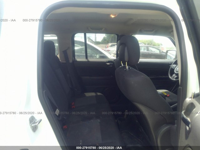 Photo 7 VIN: 1C4NJPFA2CD602570 - JEEP PATRIOT 