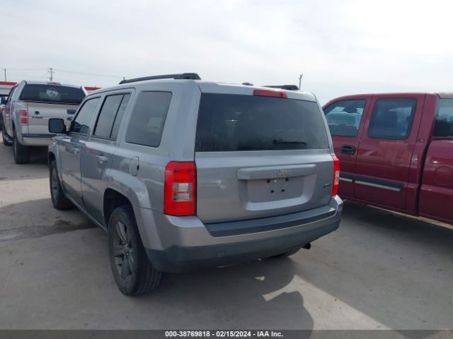 Photo 2 VIN: 1C4NJPFA2ED821466 - JEEP PATRIOT 