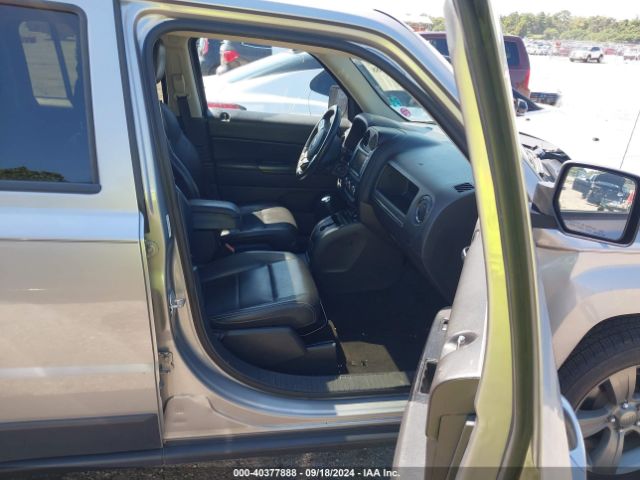 Photo 4 VIN: 1C4NJPFA2FD179218 - JEEP PATRIOT 