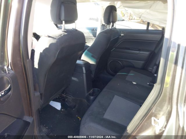 Photo 7 VIN: 1C4NJPFA2GD722360 - JEEP PATRIOT 