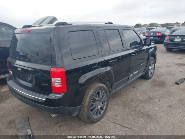 Photo 3 VIN: 1C4NJPFA2HD118258 - JEEP PATRIOT 