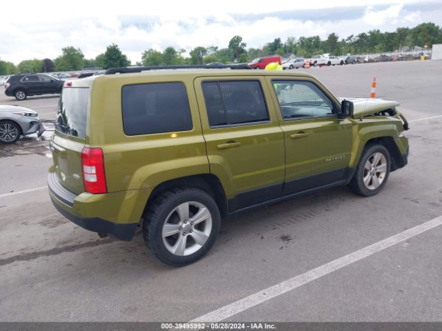 Photo 3 VIN: 1C4NJPFA3CD589702 - JEEP PATRIOT 