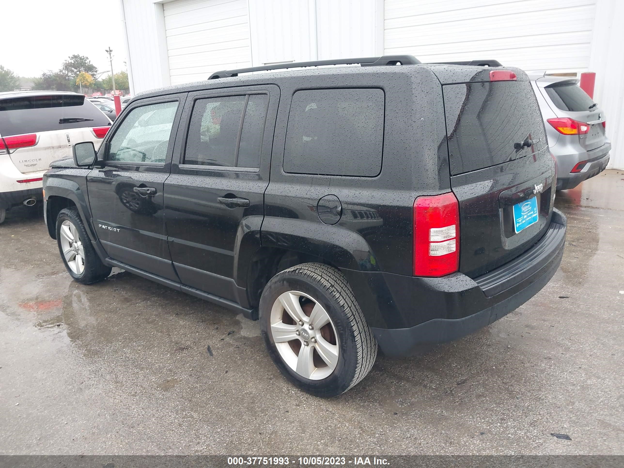 Photo 2 VIN: 1C4NJPFA3ED691617 - JEEP LIBERTY (PATRIOT) 