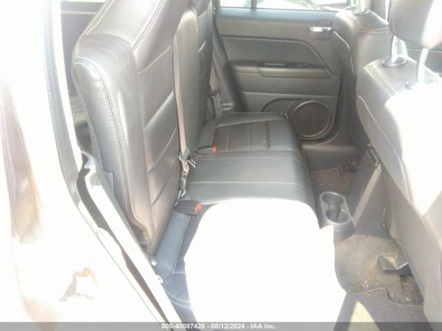 Photo 7 VIN: 1C4NJPFA3GD755450 - JEEP PATRIOT 