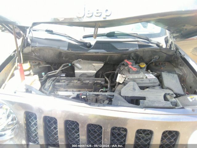 Photo 9 VIN: 1C4NJPFA3GD755450 - JEEP PATRIOT 