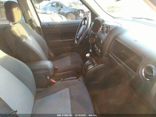 Photo 4 VIN: 1C4NJPFA3GD792448 - JEEP PATRIOT 