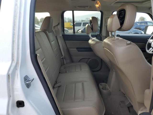 Photo 9 VIN: 1C4NJPFA4GD528493 - JEEP PATRIOT 