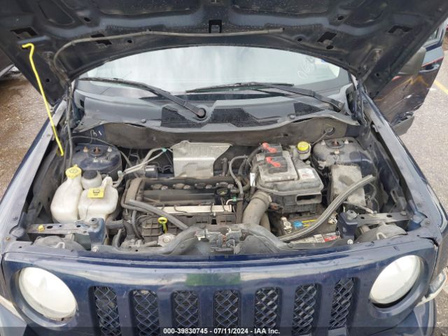 Photo 9 VIN: 1C4NJPFA4GD710694 - JEEP PATRIOT 