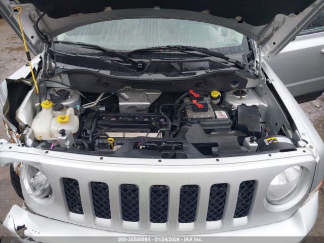 Photo 9 VIN: 1C4NJPFA5ED559331 - JEEP PATRIOT 