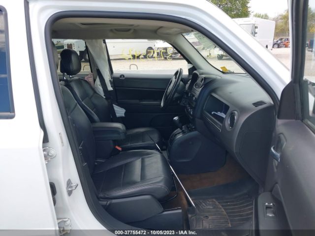 Photo 4 VIN: 1C4NJPFA5ED927698 - JEEP PATRIOT 