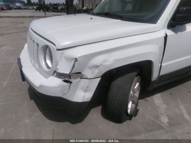 Photo 5 VIN: 1C4NJPFA5GD647928 - JEEP PATRIOT 