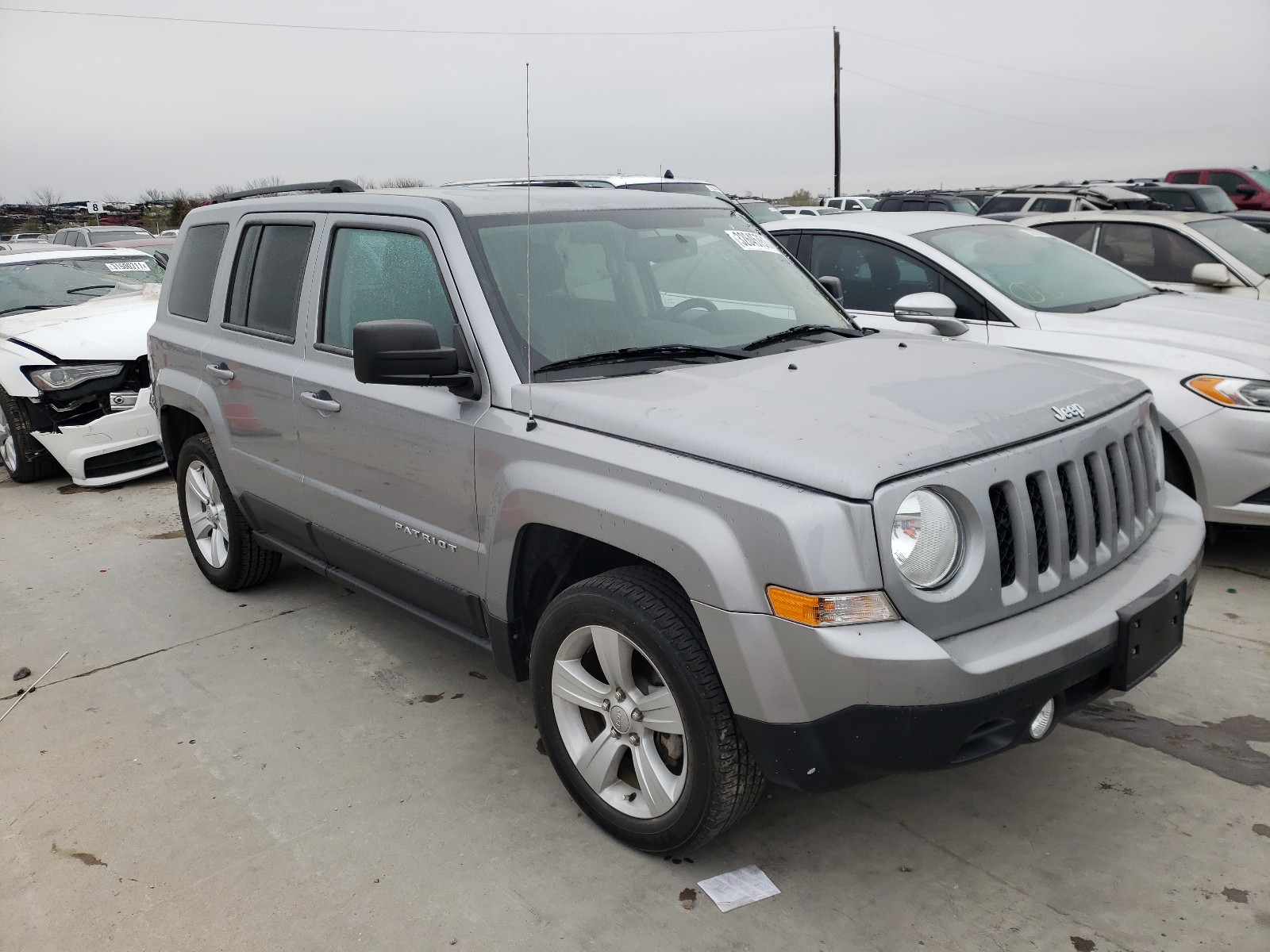 Photo 0 VIN: 1C4NJPFA5HD160956 - JEEP PATRIOT LA 