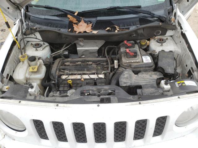 Photo 6 VIN: 1C4NJPFA6ED717627 - JEEP PATRIOT LA 