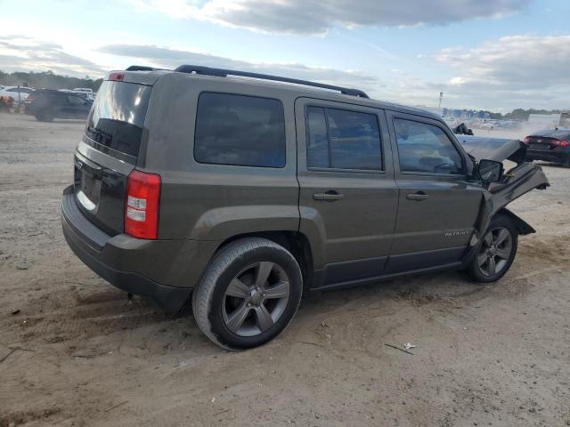 Photo 2 VIN: 1C4NJPFA6FD186673 - JEEP PATRIOT LA 