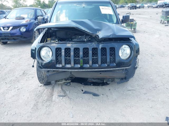 Photo 5 VIN: 1C4NJPFA6FD240876 - JEEP PATRIOT 