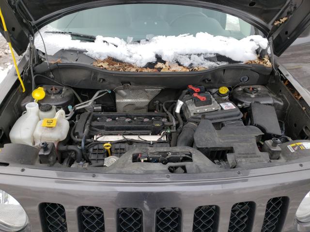 Photo 6 VIN: 1C4NJPFA6GD613254 - JEEP PATRIOT 