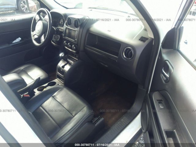 Photo 4 VIN: 1C4NJPFA6GD640891 - JEEP PATRIOT 