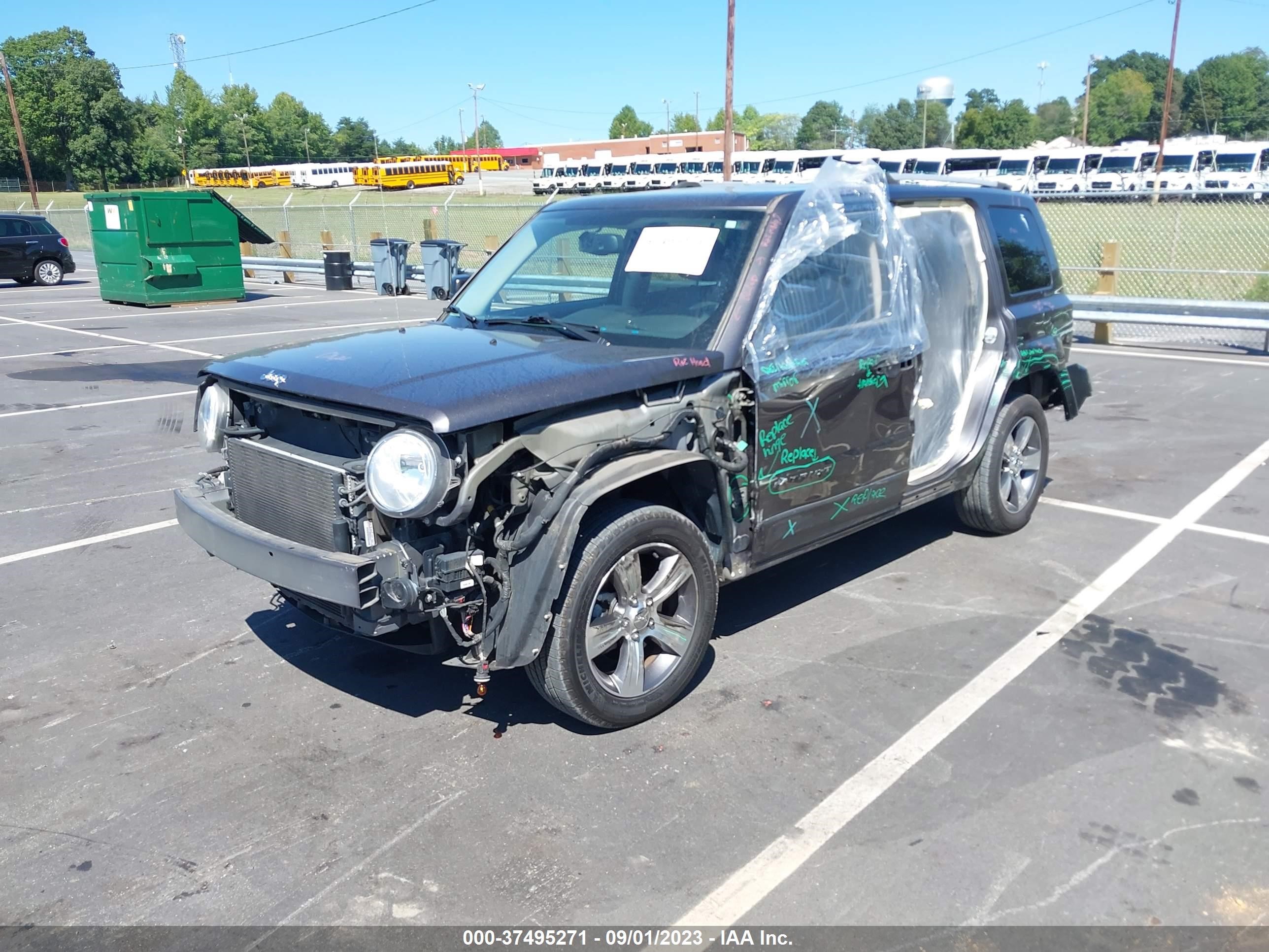 Photo 1 VIN: 1C4NJPFA6HD202566 - JEEP LIBERTY (PATRIOT) 