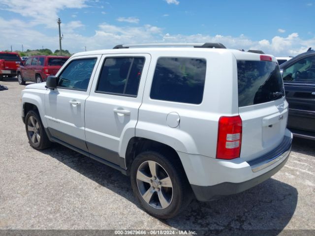 Photo 2 VIN: 1C4NJPFA7GD621198 - JEEP PATRIOT 