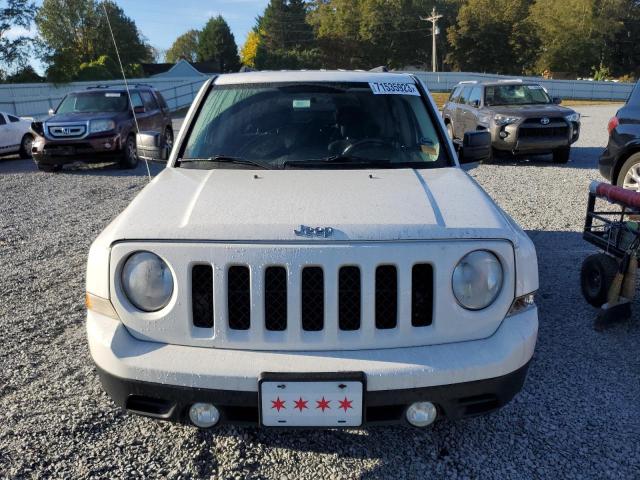 Photo 4 VIN: 1C4NJPFA8CD592255 - JEEP PATRIOT 