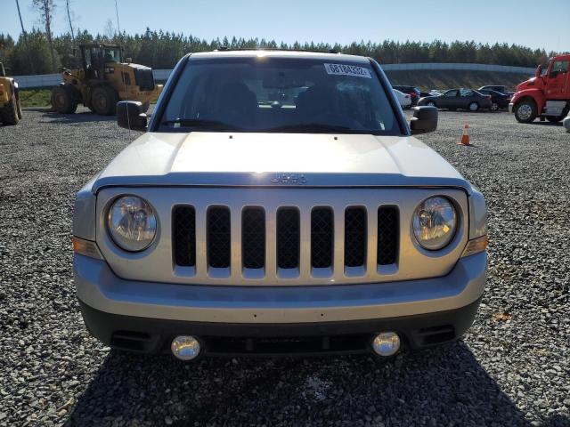 Photo 4 VIN: 1C4NJPFA8DD158919 - JEEP PATRIOT LA 