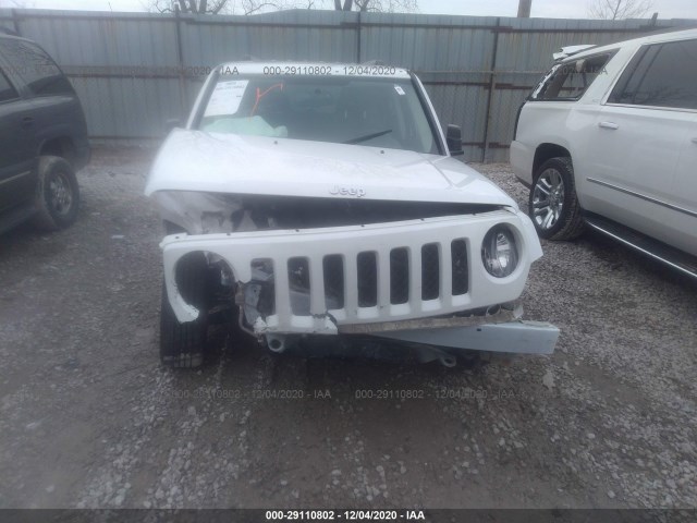 Photo 5 VIN: 1C4NJPFA8GD526634 - JEEP PATRIOT 