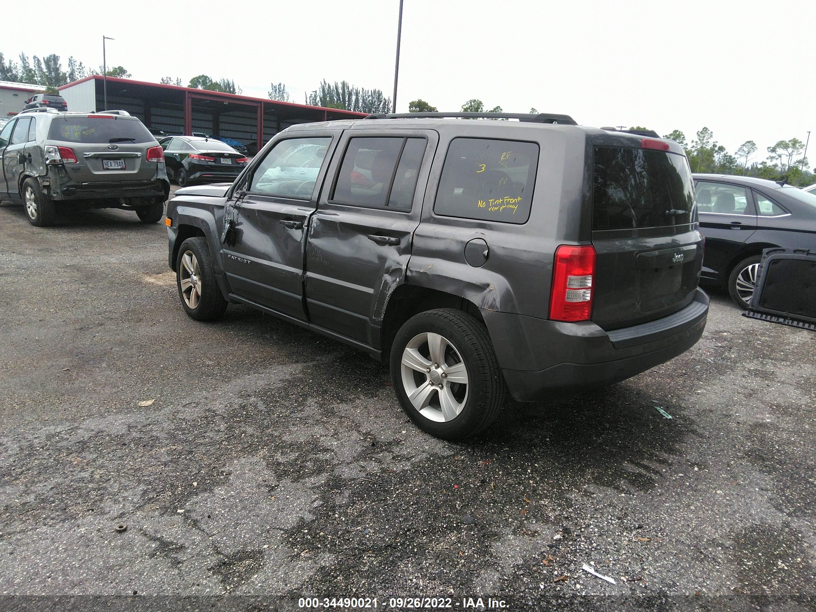 Photo 2 VIN: 1C4NJPFA8HD148722 - JEEP LIBERTY (PATRIOT) 