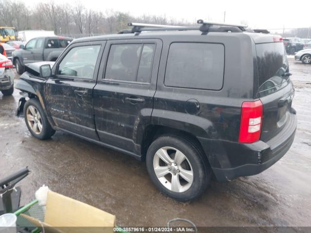 Photo 2 VIN: 1C4NJPFA9FD430428 - JEEP PATRIOT 