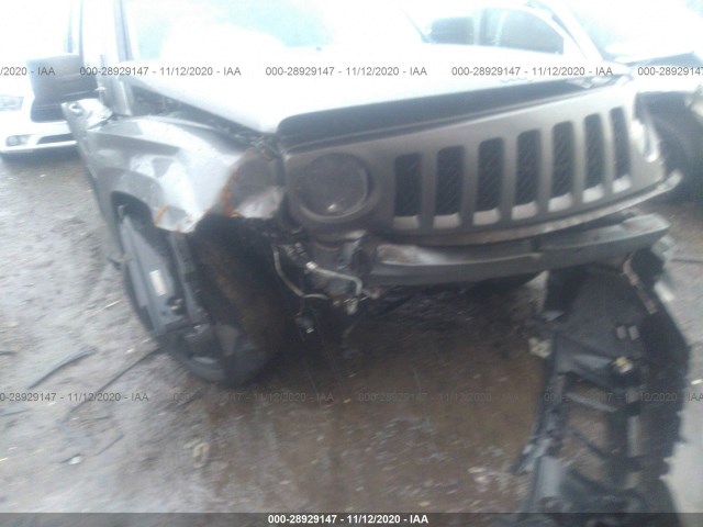 Photo 5 VIN: 1C4NJPFAXCD707051 - JEEP PATRIOT 