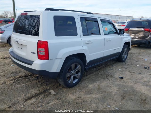 Photo 3 VIN: 1C4NJPFAXED680176 - JEEP PATRIOT 