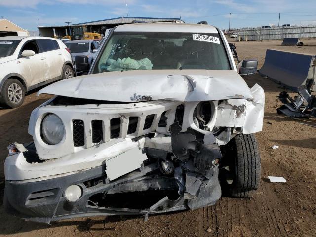 Photo 4 VIN: 1C4NJPFAXFD401553 - JEEP PATRIOT 