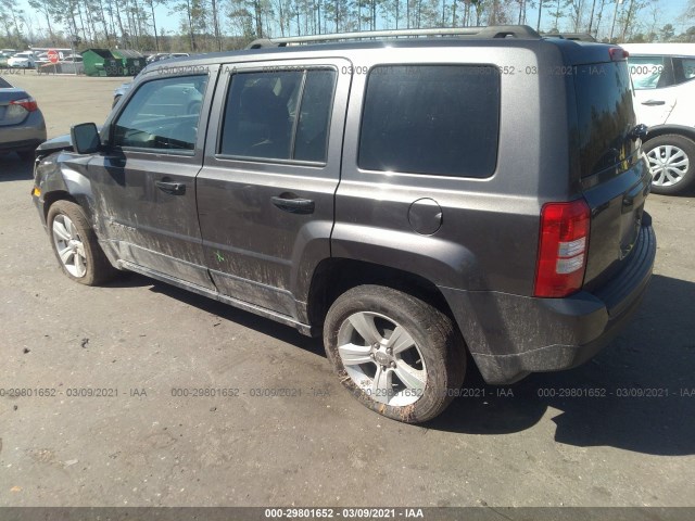 Photo 2 VIN: 1C4NJPFAXGD738631 - JEEP PATRIOT 