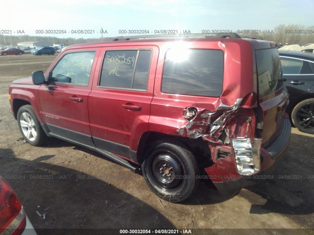 Photo 2 VIN: 1C4NJPFB0CD605539 - JEEP PATRIOT 