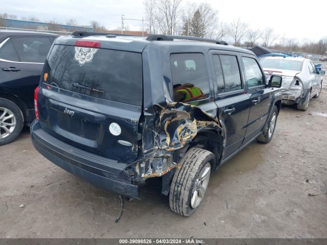 Photo 3 VIN: 1C4NJPFB0ED827730 - JEEP PATRIOT 