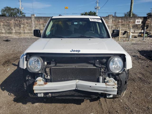 Photo 4 VIN: 1C4NJPFB0GD677623 - JEEP PATRIOT LA 