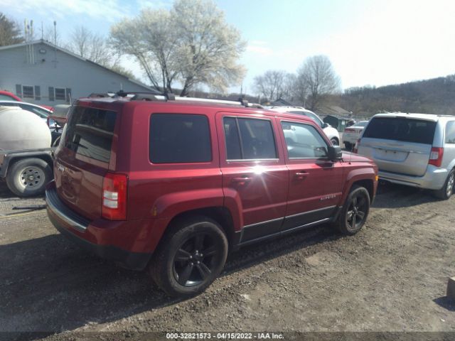 Photo 3 VIN: 1C4NJPFB1CD698605 - JEEP PATRIOT 