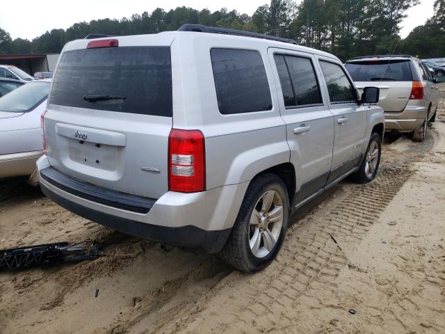 Photo 3 VIN: 1C4NJPFB1DD205135 - JEEP PATRIOT LA 