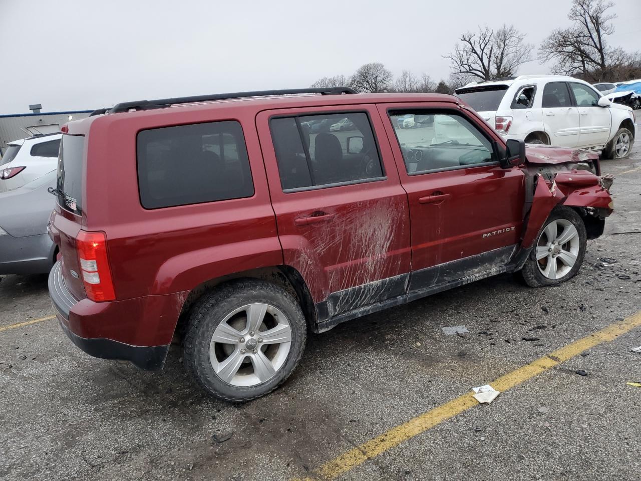 Photo 2 VIN: 1C4NJPFB1ED508045 - JEEP LIBERTY (PATRIOT) 