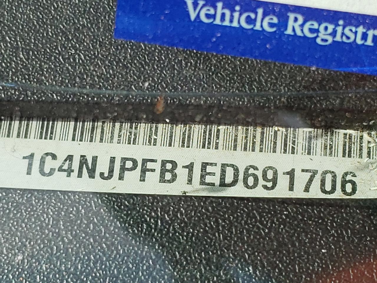 Photo 13 VIN: 1C4NJPFB1ED691706 - JEEP LIBERTY (PATRIOT) 