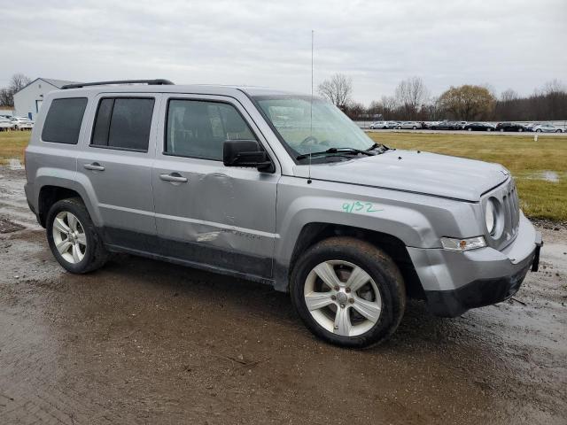 Photo 3 VIN: 1C4NJPFB1ED744811 - JEEP PATRIOT 