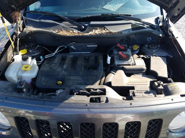 Photo 6 VIN: 1C4NJPFB1FD377572 - JEEP PATRIOT LA 