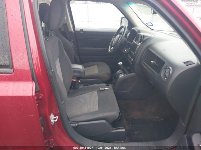 Photo 4 VIN: 1C4NJPFB1GD577076 - JEEP PATRIOT 