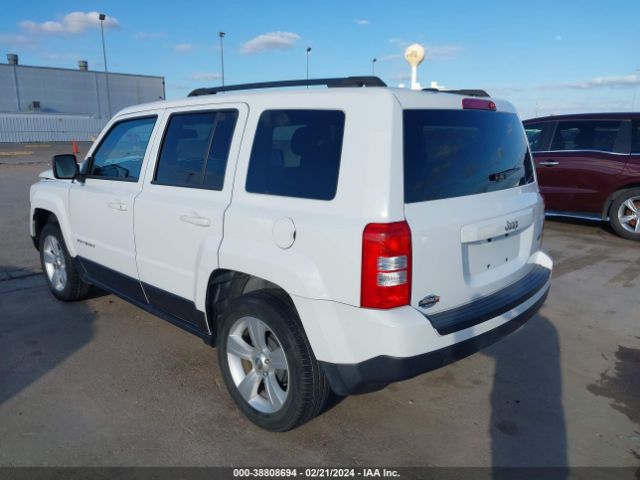 Photo 2 VIN: 1C4NJPFB1GD601070 - JEEP LIBERTY (PATRIOT) 