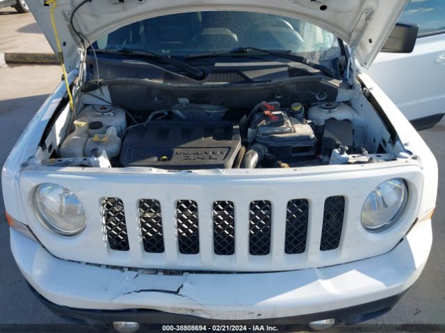 Photo 9 VIN: 1C4NJPFB1GD601070 - JEEP LIBERTY (PATRIOT) 