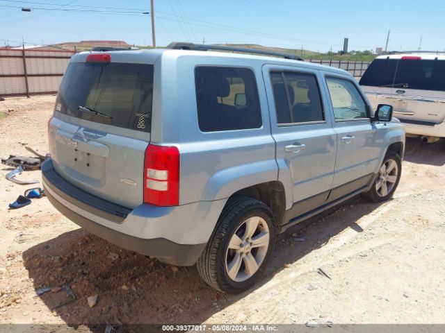 Photo 3 VIN: 1C4NJPFB2DD174722 - JEEP PATRIOT 