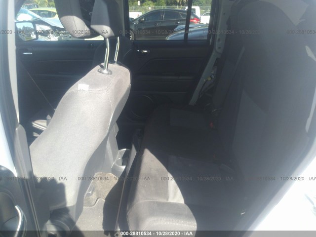 Photo 7 VIN: 1C4NJPFB2GD562957 - JEEP PATRIOT 