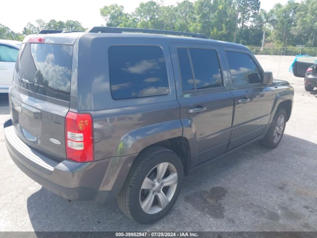 Photo 3 VIN: 1C4NJPFB2HD183328 - JEEP PATRIOT 