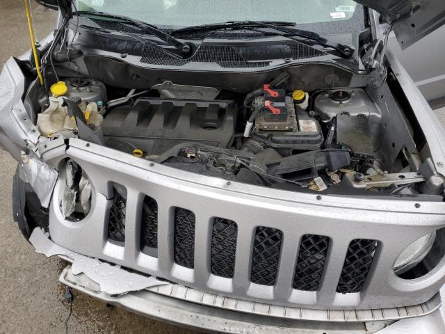 Photo 10 VIN: 1C4NJPFB2HD184382 - JEEP PATRIOT 