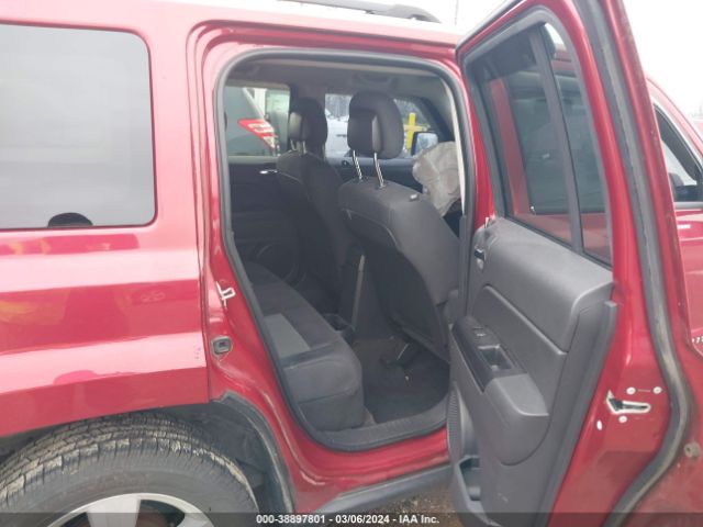 Photo 7 VIN: 1C4NJPFB3ED793895 - JEEP PATRIOT 