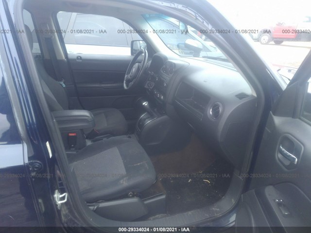 Photo 4 VIN: 1C4NJPFB5DD230068 - JEEP PATRIOT 